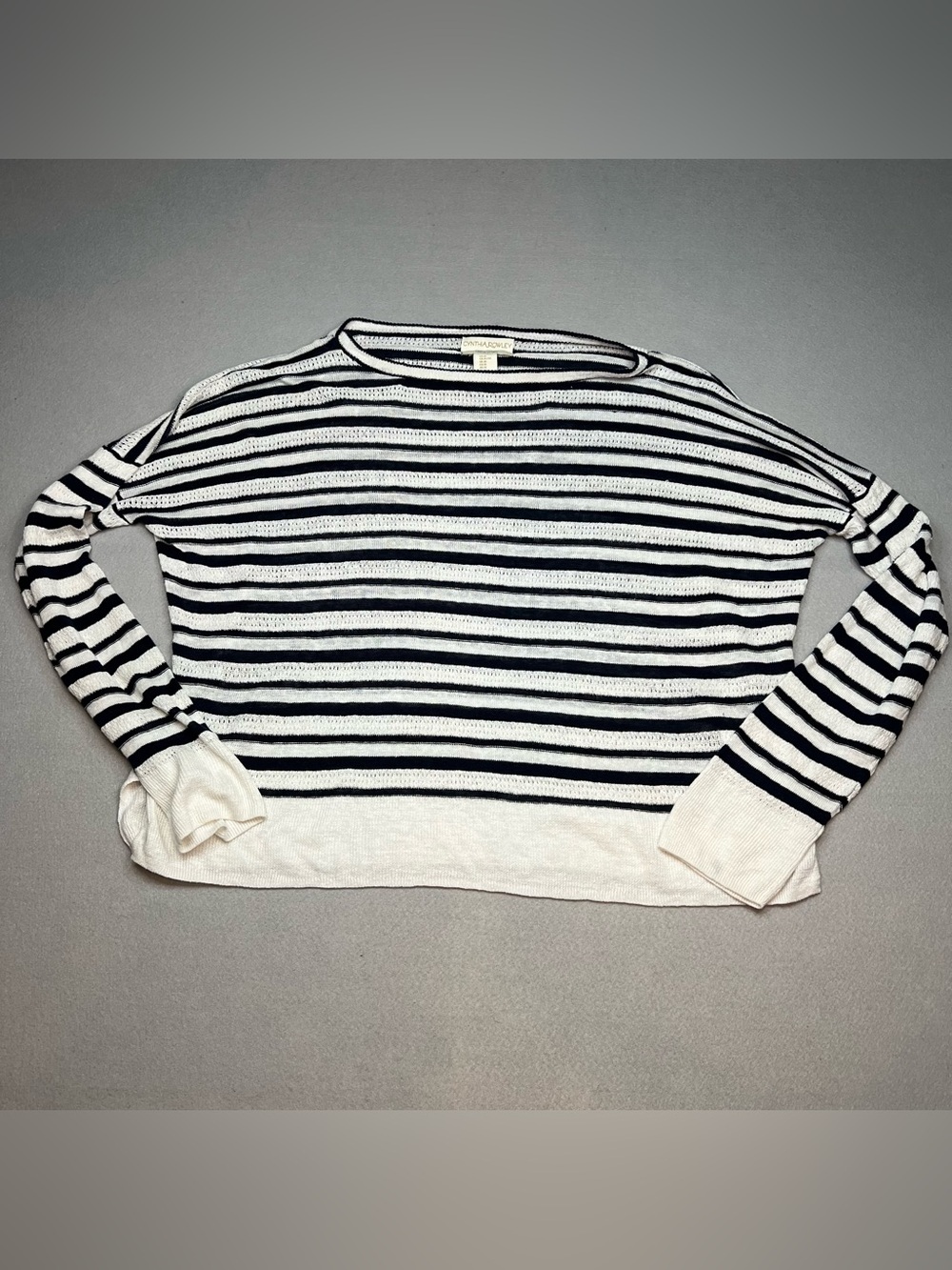 Cynthia Rowley 100% linen long sleeve top